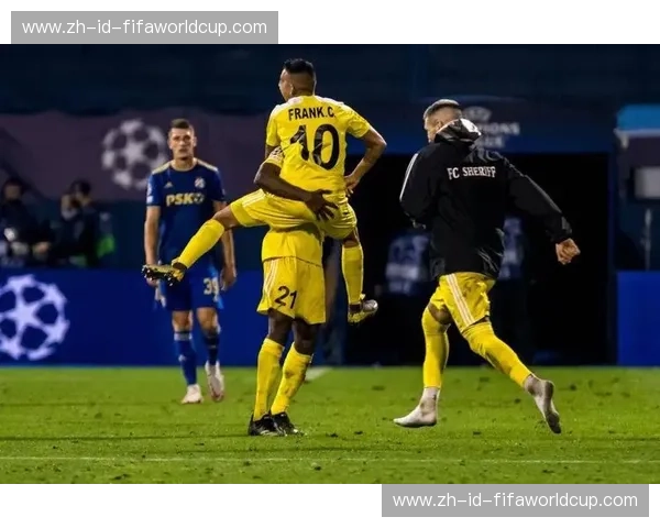 王者对决：布拉迪与谢里夫——一场超越球场的传奇较量